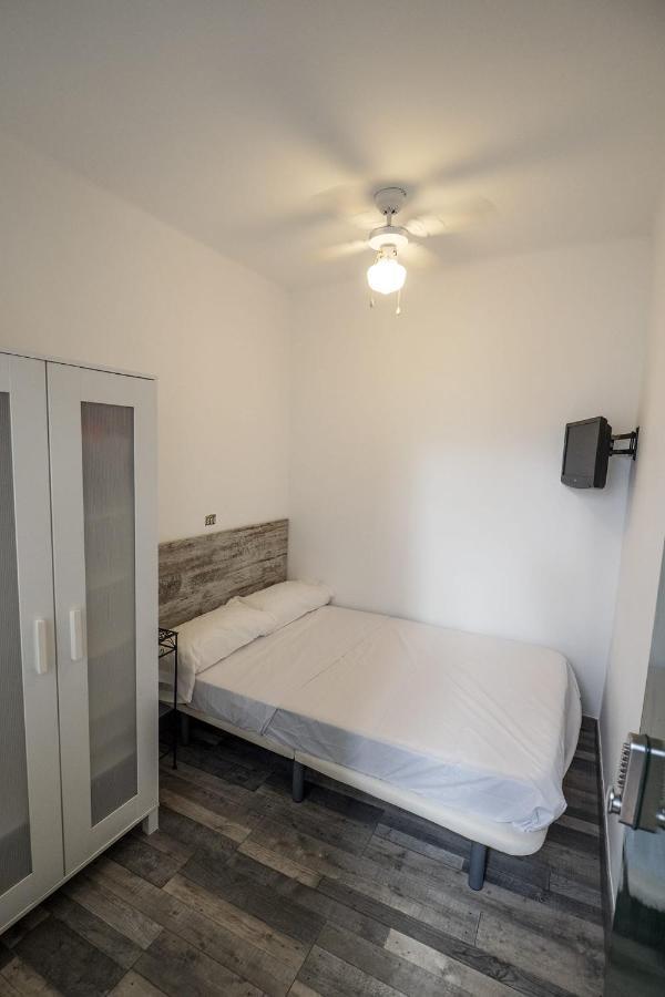 L'Hostalet Guesthouse Pineda de Mar Zewnętrze zdjęcie