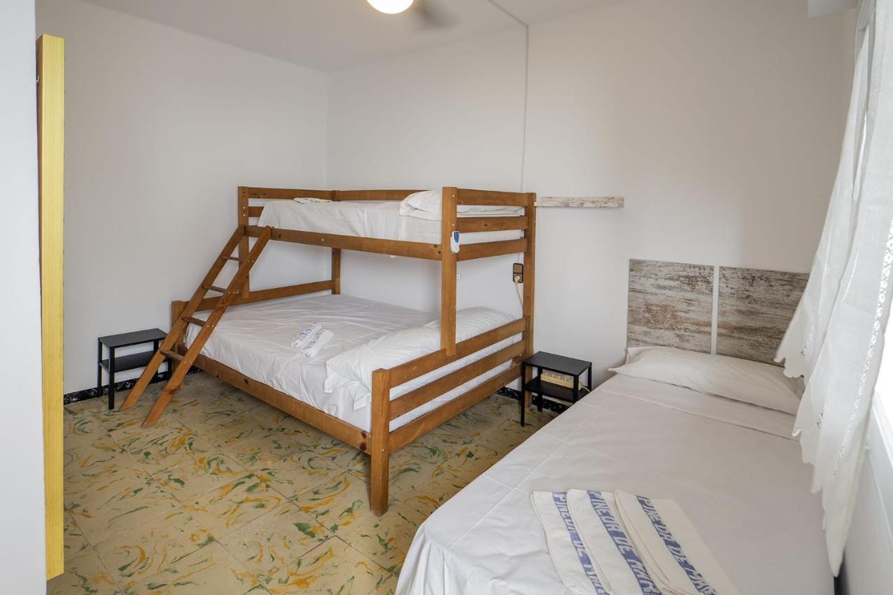 L'Hostalet Guesthouse Pineda de Mar Zewnętrze zdjęcie