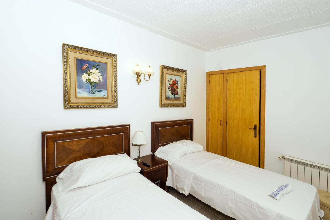 L'Hostalet Guesthouse Pineda de Mar Zewnętrze zdjęcie